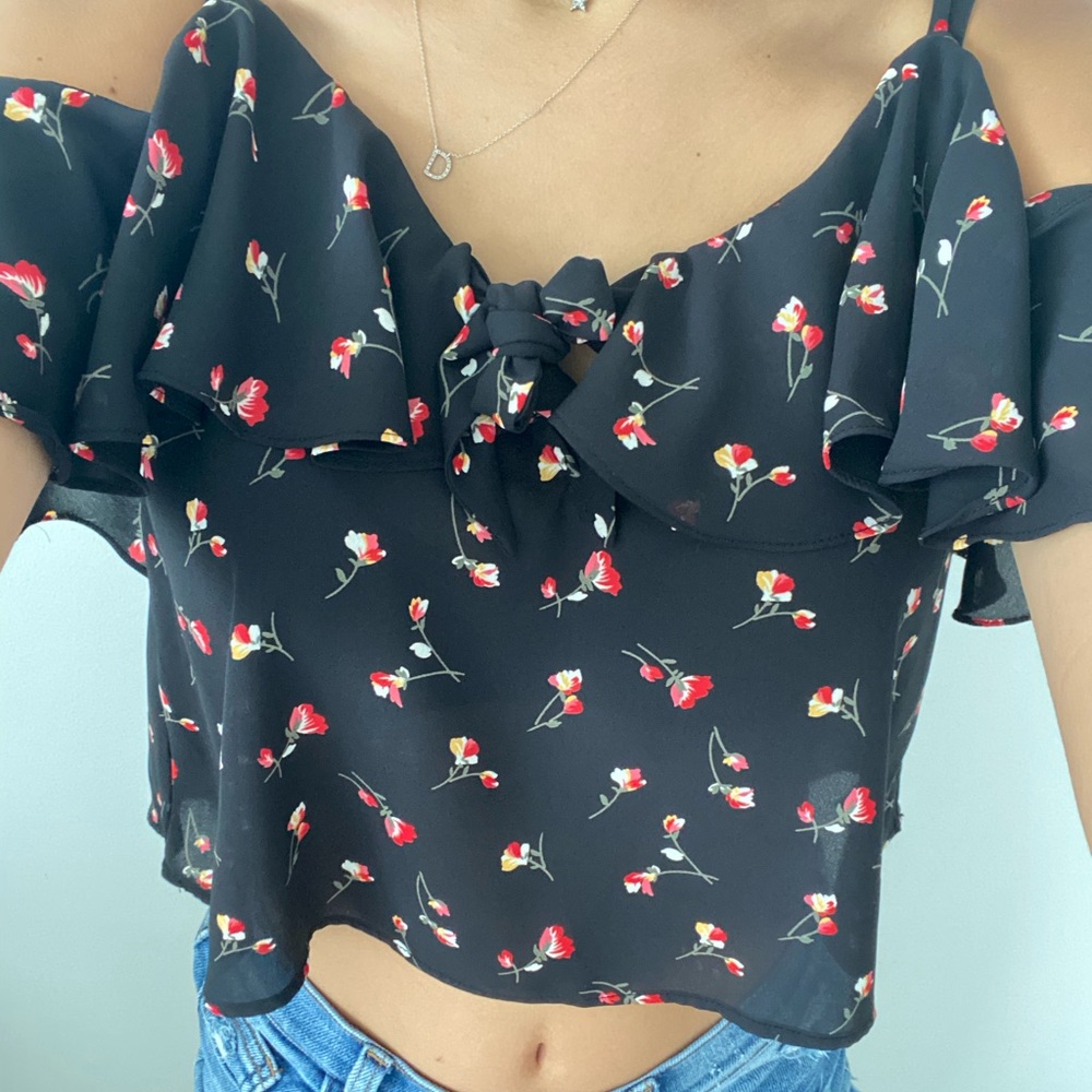 cute blouse top